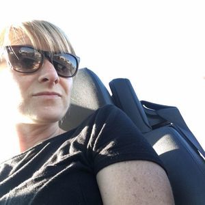 Meet your Posher, Angelika